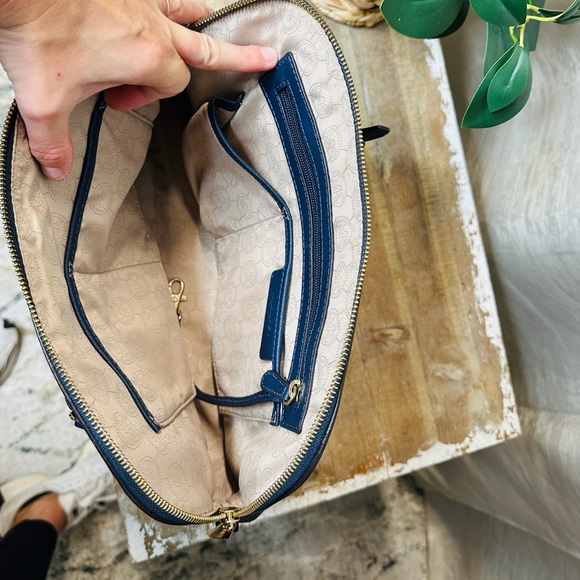 Michael Kors Cindy navy large dome crossbody leather purse with gold hardware - Picture 17 of 17